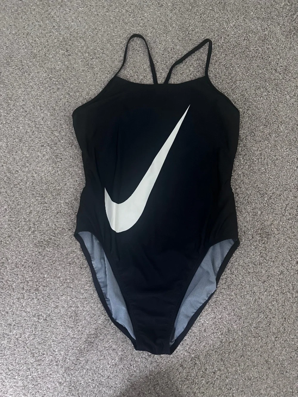 Womens Size Large Nike One Piece Swimsuit